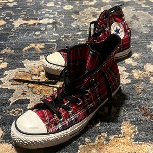 Chuck Taylor plaid hightop sneakers US women’s size 7